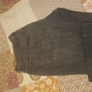 JEANS. RELAXED fit. BOOTCUT